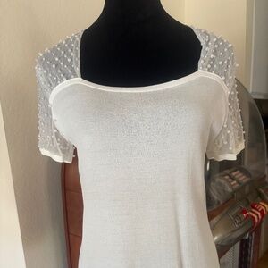 White Pearl Embellished Pullover Knit Top. Size L